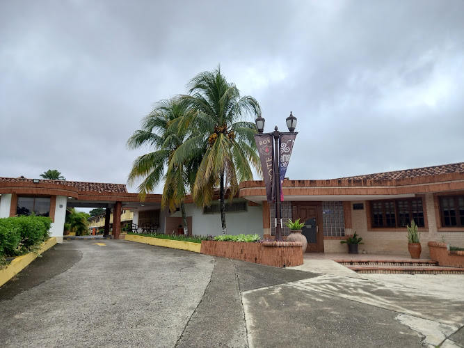 Hotel El Porton