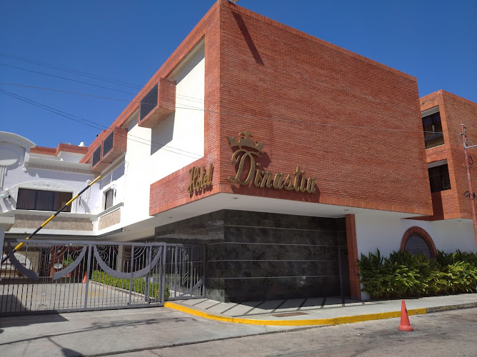 Hotel Dinastía