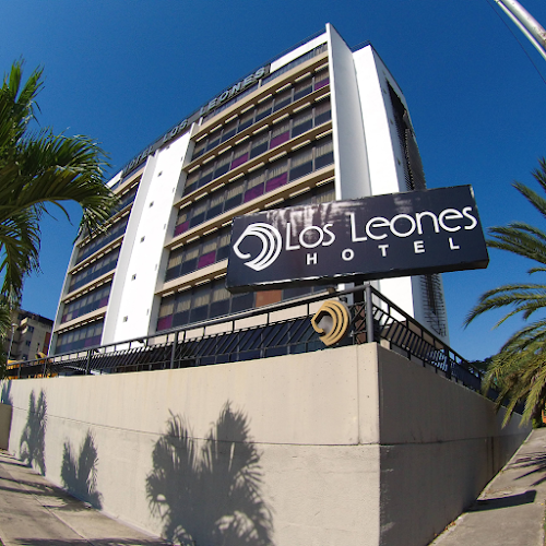 Hotel Los Leones